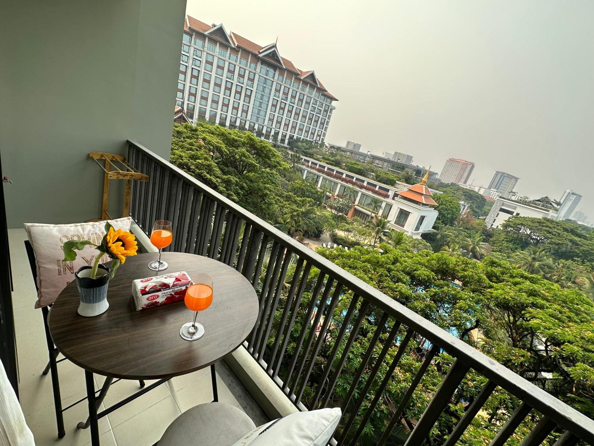 The Astra Condo Changkhlan In Chiang Mai Exterior foto